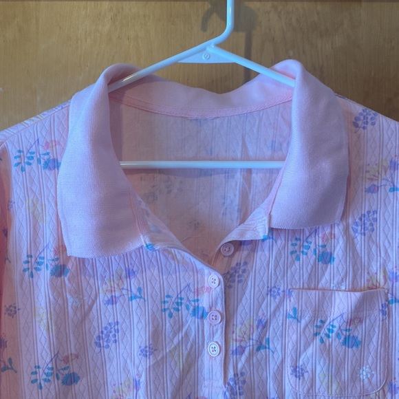 New without tags top - Picture 3 of 3